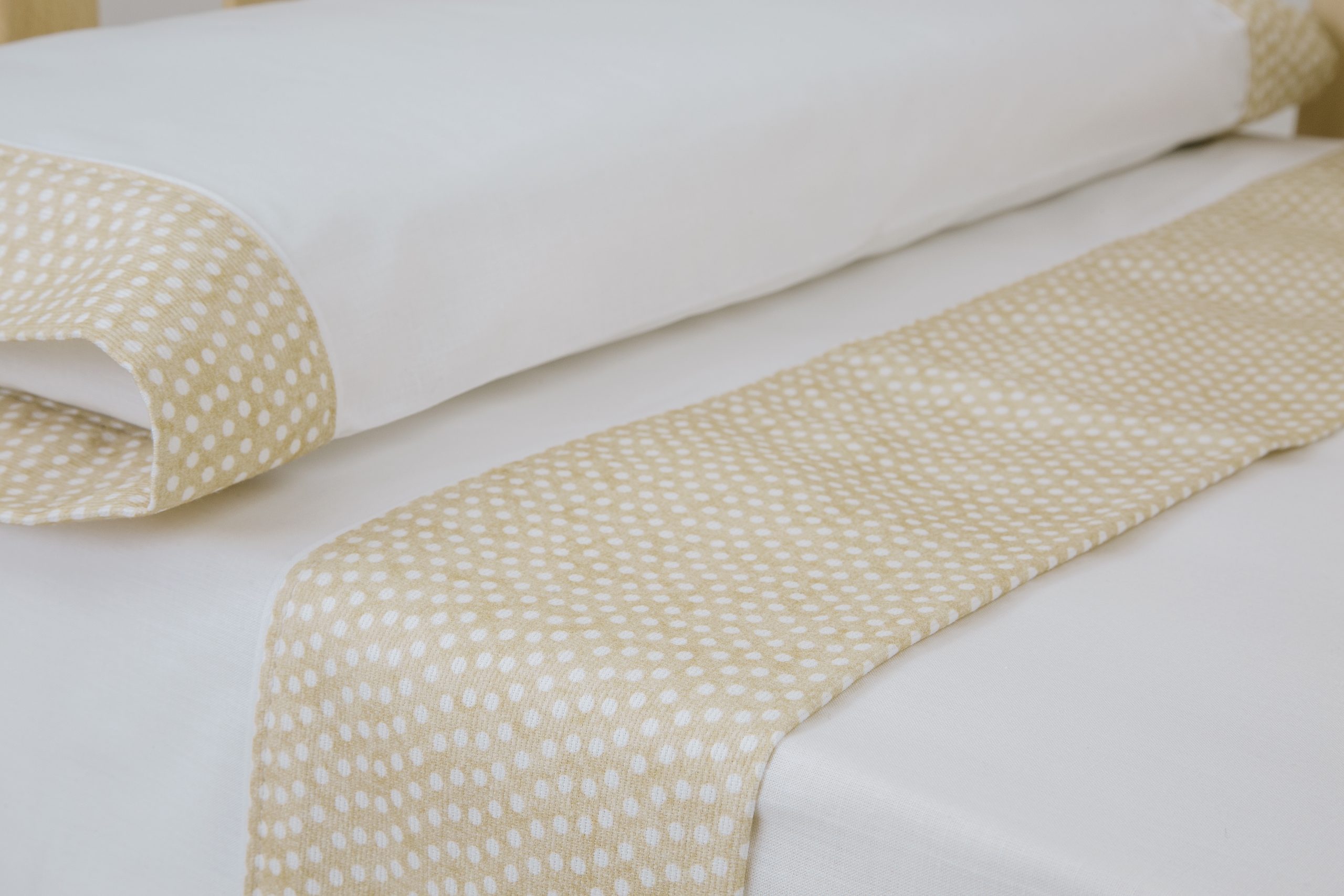 Juego de sábanas Galaxy 120x60 7057 Micuna®